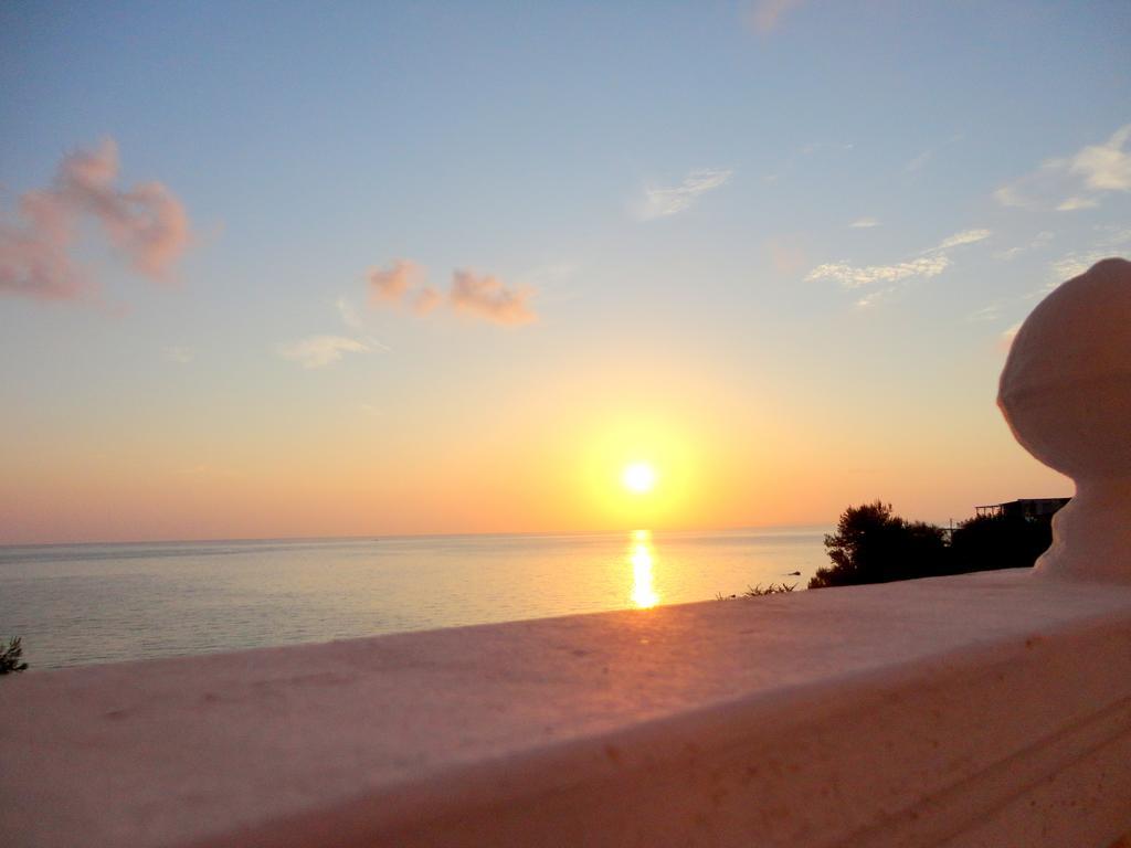 Sunrise Rent Rooms Ammoudi Zimmer foto