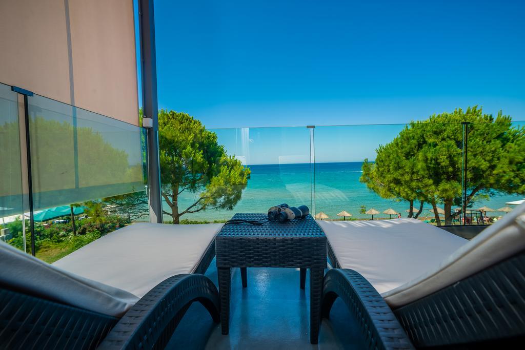 Sunrise Rent Rooms Ammoudi Exterior foto